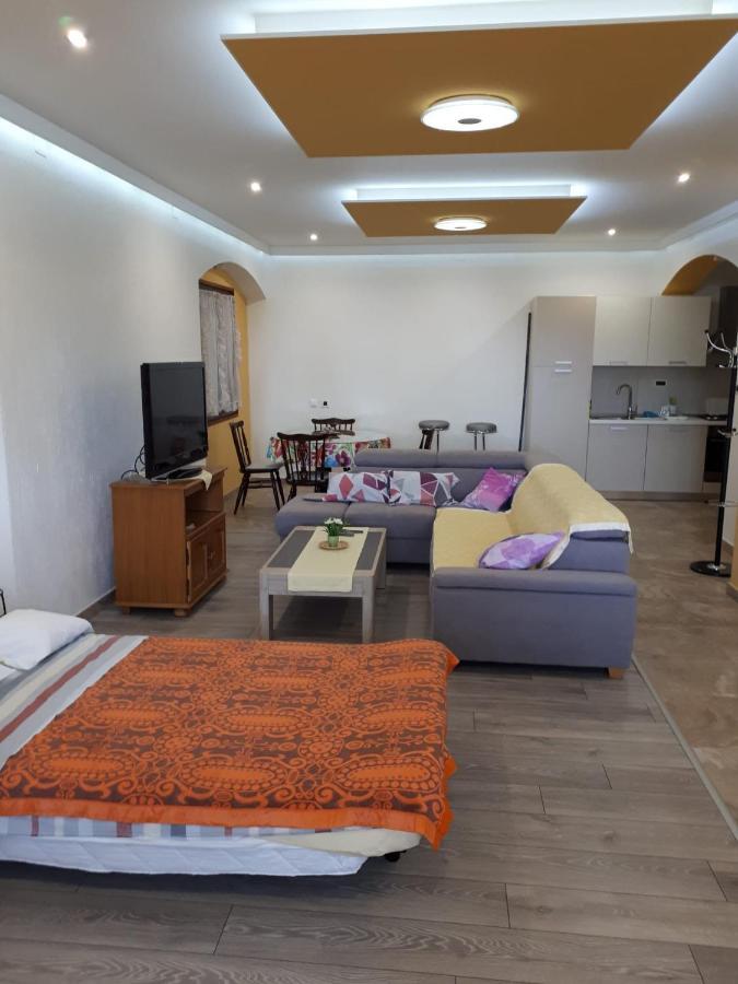 Apartman Rosemary Rijeka Eksteriør bilde