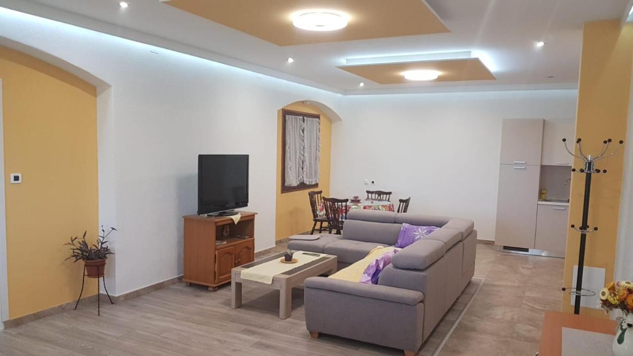 Apartman Rosemary Rijeka Eksteriør bilde
